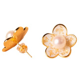 Flower Shaped Pearl Earrings (Pearl, Stud)