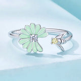 Bee and Flower Ring Close Up View