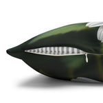 White Daisy Pillow (Throw)