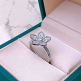 Flower_Shaped_Ring Side View
