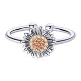 Sterling Silver_Sunflower_Ring Close Up View