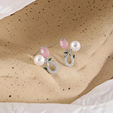 Tulip Pearl Earring