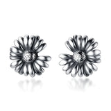 Vintage Daisy Earrings
